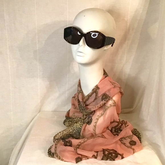 NEW! CHANEL Sunglasses #5486 Polarized Brown Tortoise Square Quilted Gold Logo. - Picture 1 of 11